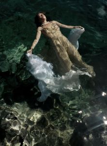 Στη σκηνή του θεάτρου Αβατον η «κυρά Φροσύνη»