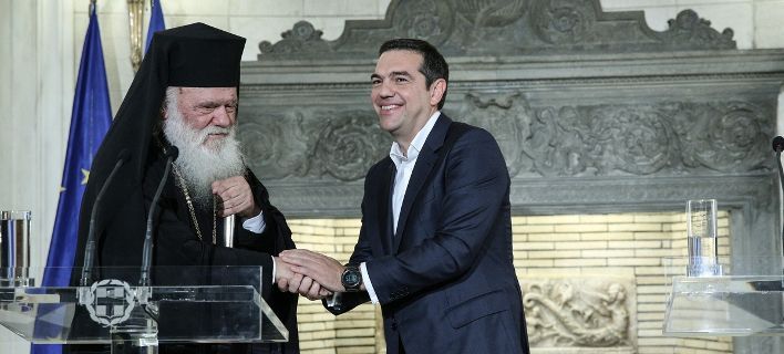 Με τις ευλογίες τους