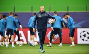 Μια… ντουζίνα εκατομμύρια ετησίως ο Ζιντάν