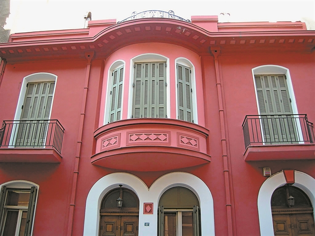 Ρίχνουν φως στην Κυψέλη