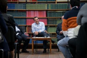 Τσίπρας: Στο επίκεντρο νέοι και αντιστροφή του brain drain