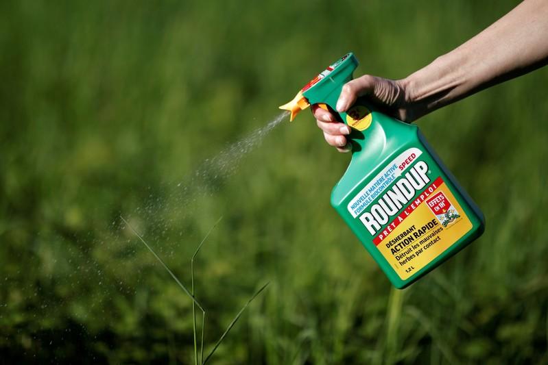 Ενας 78χρονος «τσάκισε» την Monsanto – Τεράστια αποζημίωση για το… Roundup