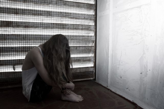 Διεθνής Αμνηστία: Προς το χειρότερο αλλάζει ο ορισμός του βιασμού