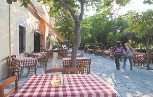 Το στέκι του Ηλία (Επταχάλκου 5)