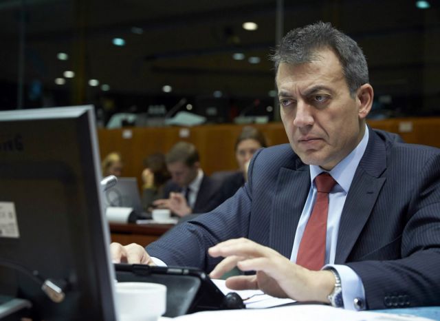 «Βόμβα» Βρούτση: Εσβησαν από τα μητρώα 10.000 συνταξιούχους