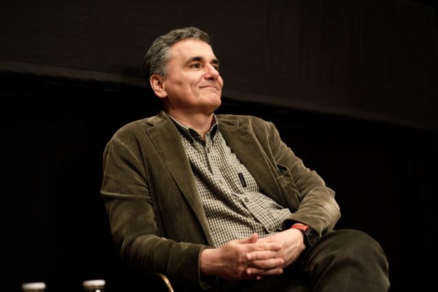 Τσακαλώτος σε Μητσοτάκη: Πώς θα επιστρέψετε αυτά που πήρε η ΝΔ από τη μεσαία τάξη;