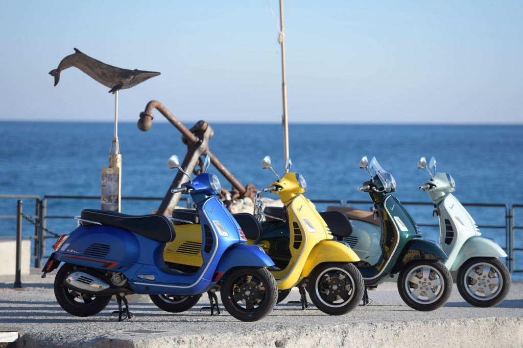 Vespa GTS: Με νέο ισχυρό μοτέρ 300 κ.εκ.