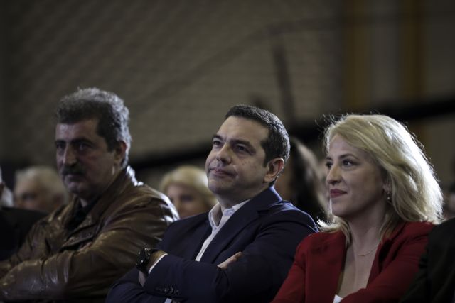 Καταρρέει η Δούρου στην περιφέρεια – Τρέχουν να σωθούν στον ΣΥΡΙΖΑ