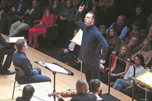 Κουρεντζής και ρέκβιεμ του Βέρντι