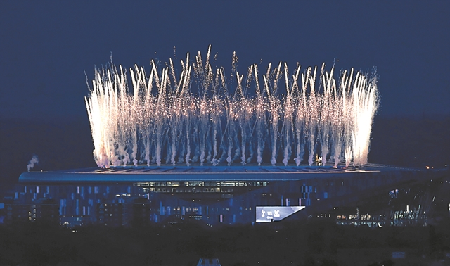 Νίκη στο νέο παλάτι της
