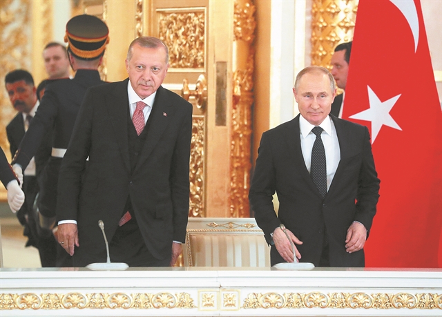 Ανησυχούν για τις αυξανόμενες προσφυγικές ροές