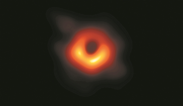 Η μέρα που είδαμε μια μαύρη τρύπαστο Διάστημα