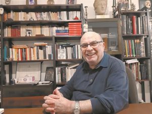 «Σήμερα αισθάνομαι μια ορφάνια…»