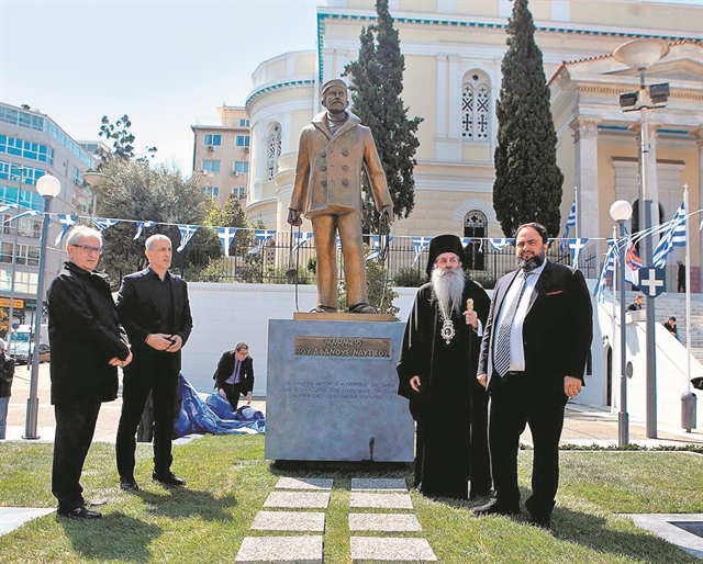 Ενα μνημείο για τον Αφανή Ναυτικό στον Πειραιά