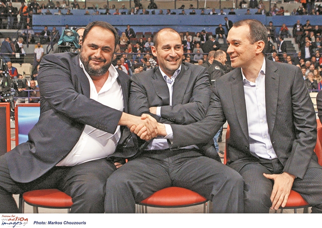 Μήνυμα ενότητας και σιγουριάς