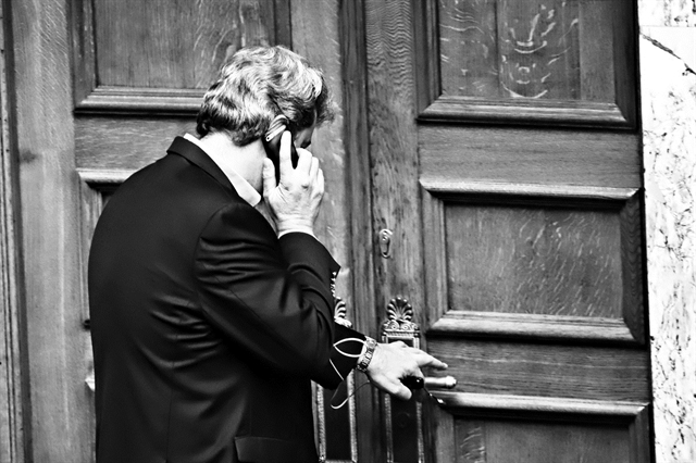 Πιλότος της ψυχής ο θάνατος. Καλή Ανάσταση!