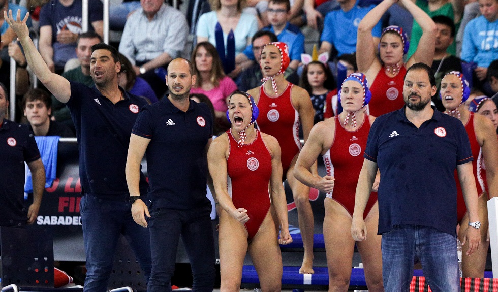 ΚΑΕ Ολυμπιακός για τα κορίτσια του πόλο: «Στις καρδιές μας είναι χρυσές»