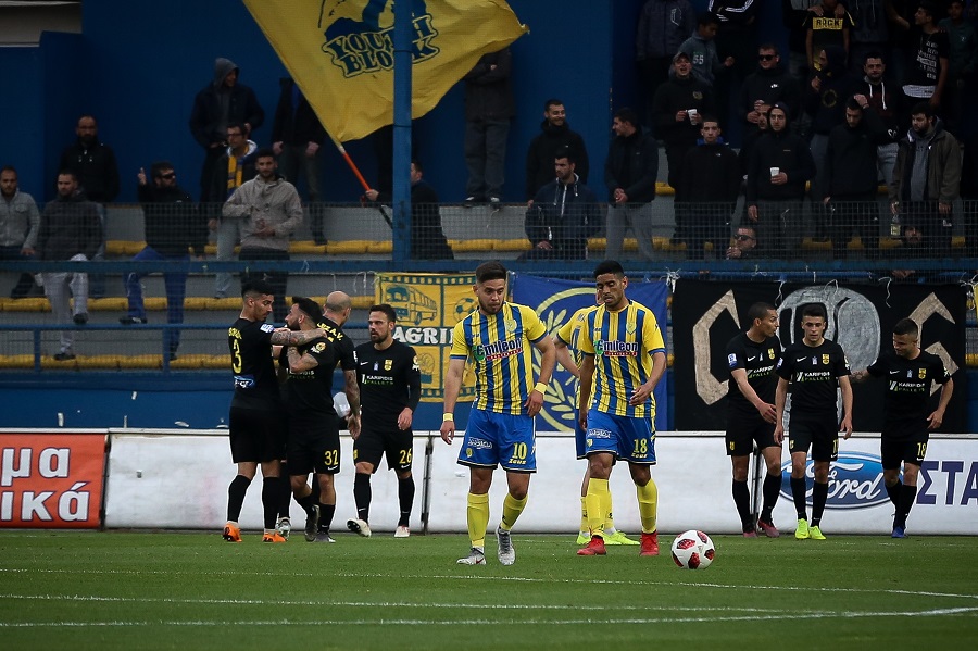 «Διπλό» με τους… κατατρεγμένους ο Άρης (2-1)