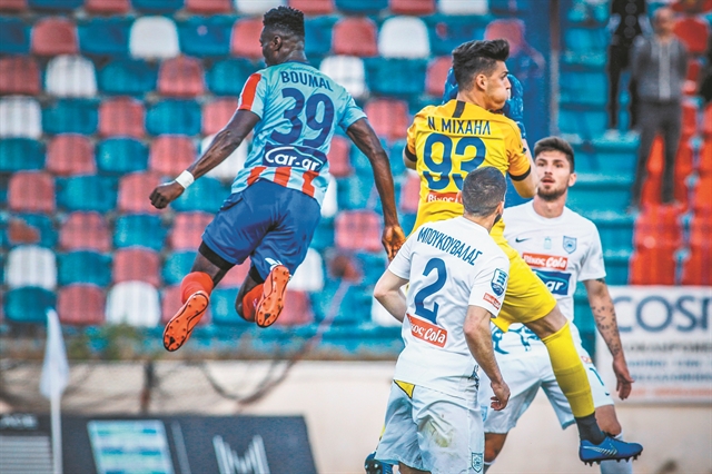 Συνήθεια να… σπρώχνει ομάδες στην άβυσσο