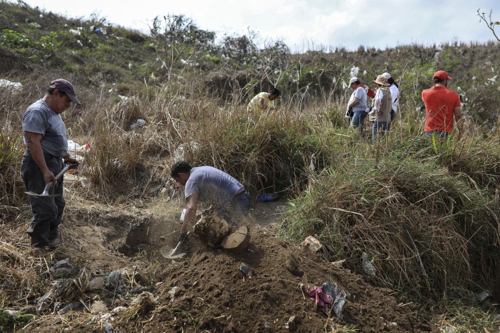 Μεξικό: Βρέθηκε ομαδικός τάφος – Φόβοι για δεκάδες νεκρούς