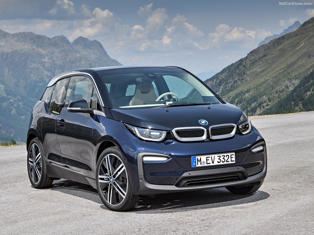 BMW: Στροφή στα ηλεκτρικά δείχνουν οι πωλήσεις, μεγάλη αύξηση για το ηλεκτρικό i3