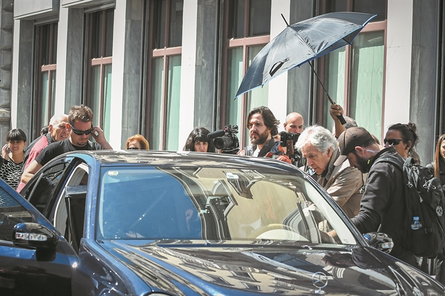 Για τον Κώστα Γαβρά