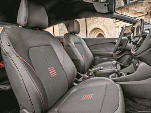 Δοκιμάζουν τα καθίσματα 25.000 φορές!