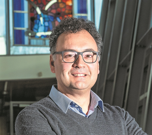 «Το δίλημμά μου και η στροφή στην Ιατρική»