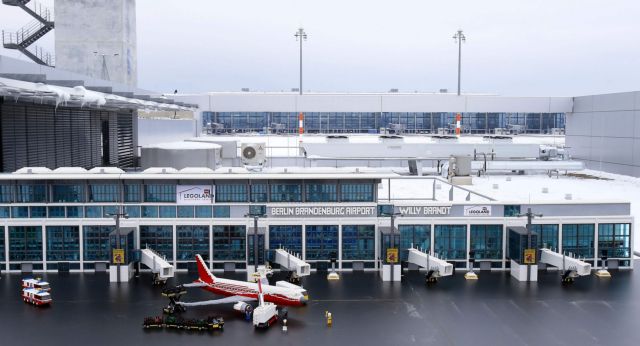 Γερμανία: Κλειστό το αεροδρόμιο Σένεφελντ – Eπείγουσα προσγείωση πολεμικού αεροσκάφους
