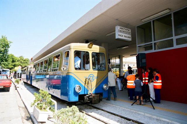 ΟΣΕ: Διεκόπησαν τα δρομολόγια στη γραμμή Διακοπτό-Καλάβρυτα λόγω κατολίσθησης