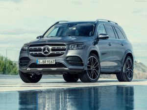 H νέα Mercedes-Benz GLS μένει στο θρόνο της
