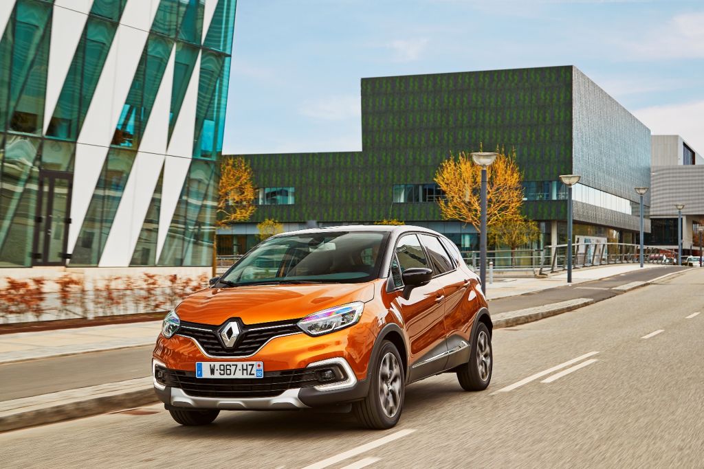 Renault CAPTUR: Σε νέες εκδόσεις με κινητήρα 1,3 λίτρων 130 και 150 ίππων