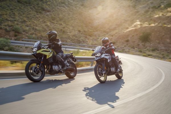 BMW: Με όφελος έως 1.250 ευρώ δύο μοτοσικλέτες της βαυαρικής φίρμας