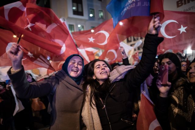 Τουρκία: Επιπλέον ψήφους κερδίζει ο Ιμάμογλου με την επανακαταμέτρηση