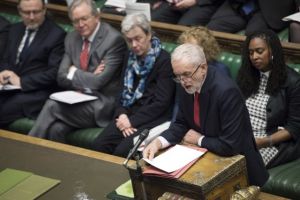 Οι Εργατικοί προηγούνται στις δημοσκοπήσεις για τις Ευρωεκλογές