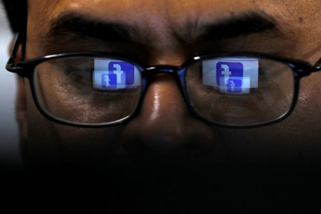 Αποκαθίσταται σταδιακά η λειτουργία του Facebook