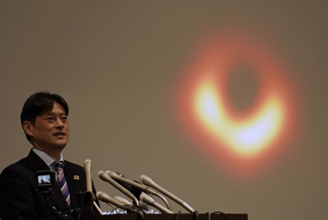 Eπιστήμονες αποκάλυψαν την όψη μίας Μαύρης Τρύπας