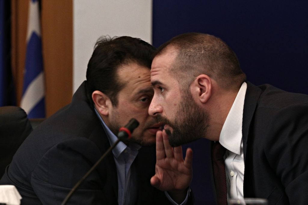 Αδειάζει ο Τζανακόπουλος Παππά για «Μανόλο» και Aρτεμίου