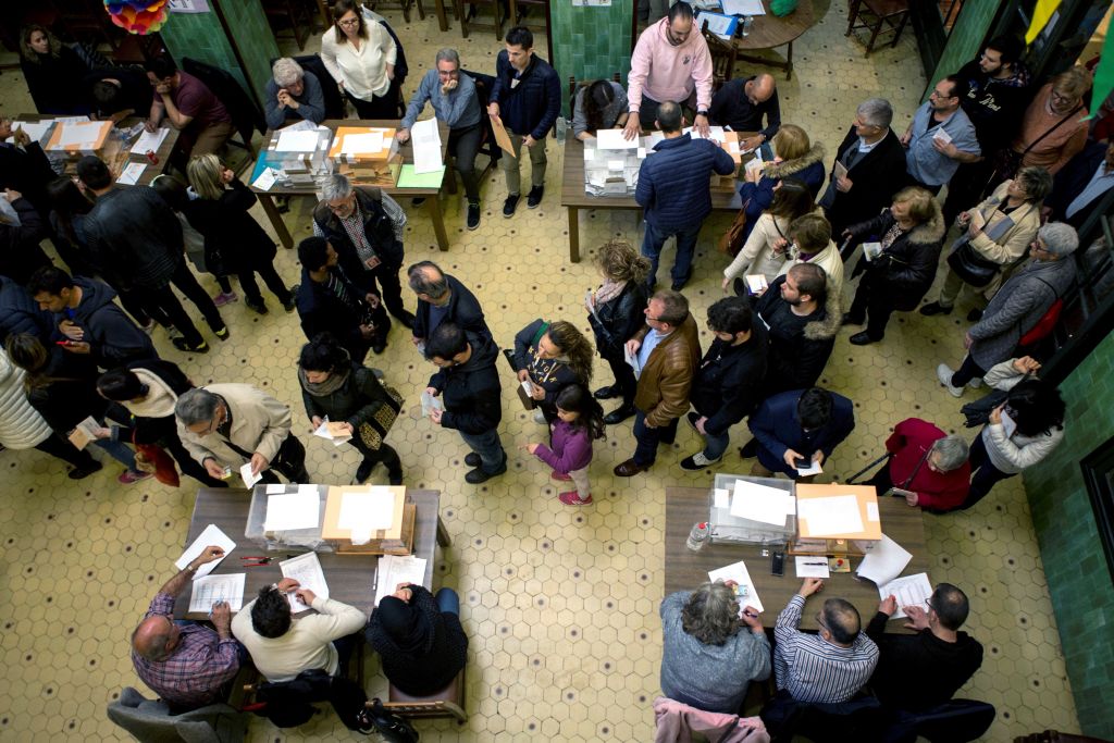 Ισπανία : Υψηλό ποσοστό συμμετοχής στις βουλευτικές εκλογές