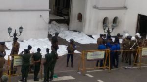 Σρι Λάνκα: Στους 290 οι νεκροί μετά τις πολλαπλές επιθέσεις