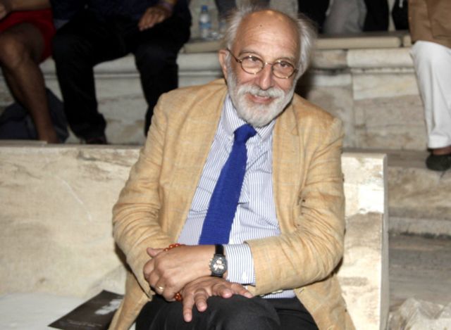 Αποζημίωση 10.000 ευρώ ζητά ο Λυκουρέζος για τις δηλώσεις Παπακώστα