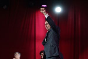 Ξεκίνησε η επανάσταση