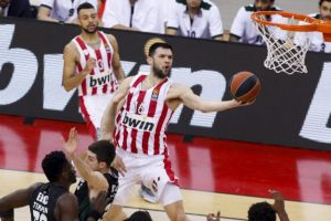 «Αντίο» με νίκη για Ολυμπιακό, ξεκινά η επόμενη μέρα