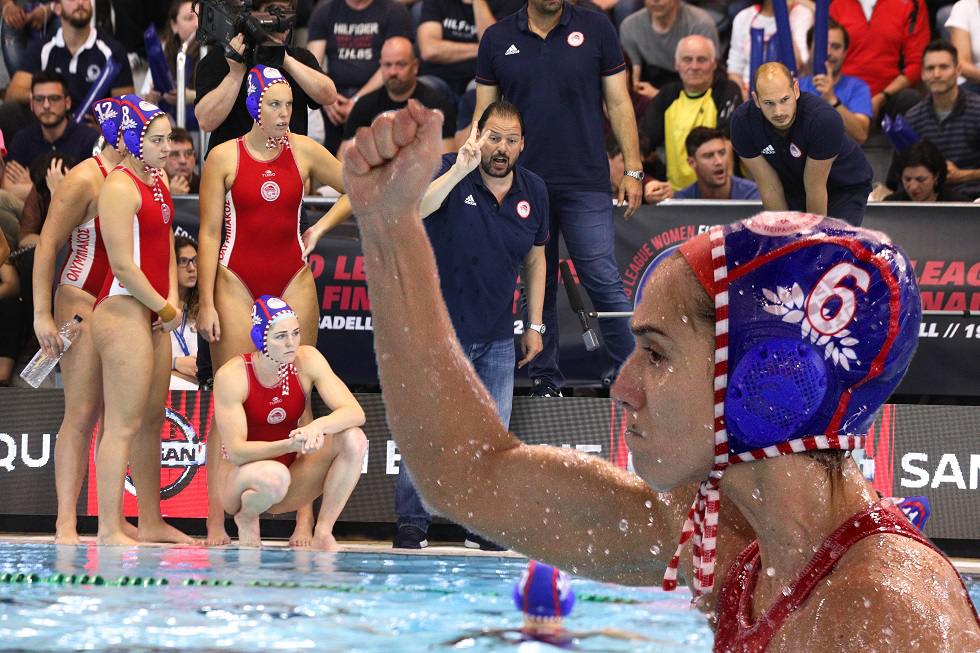 Περηφάνια για τα «θρυλικά» κορίτσια – Αγγιξαν την κούπα αλλά η Σαμπαντέλ κέρδισε με 13-11