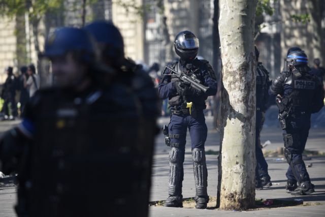 Γαλλία: Συλλήψεις υπόπτων για επίθεση σε δυνάμεις ασφαλείας