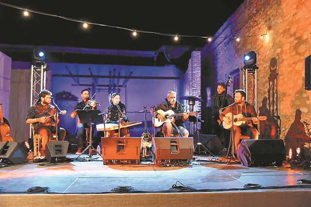 Αναζητώντας τη μνήμη του ρεμπέτικου