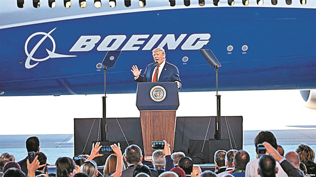 Τορπίλη δασμών €11 δισ. από Τραμπ κατά της ΕΕ