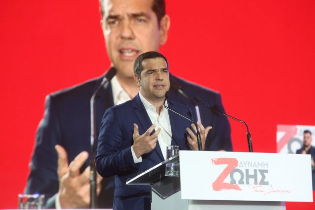 Τσίπρας εξυμνεί τη Δούρου που δάκρυσε – Οι ευθύνες για τους νεκρούς στο Μάτι ήταν… fake news