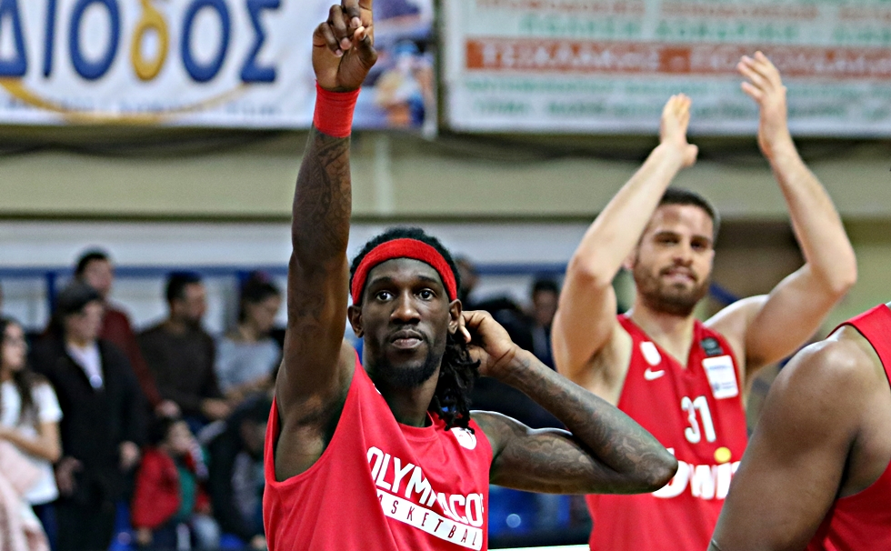 Ο Ουέμπερ αποχαιρετά τον κόσμο του Ολυμπιακού [Εικόνα]