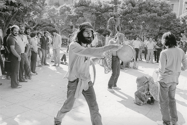Στο μυαλό του Νικόλα Ασιμου